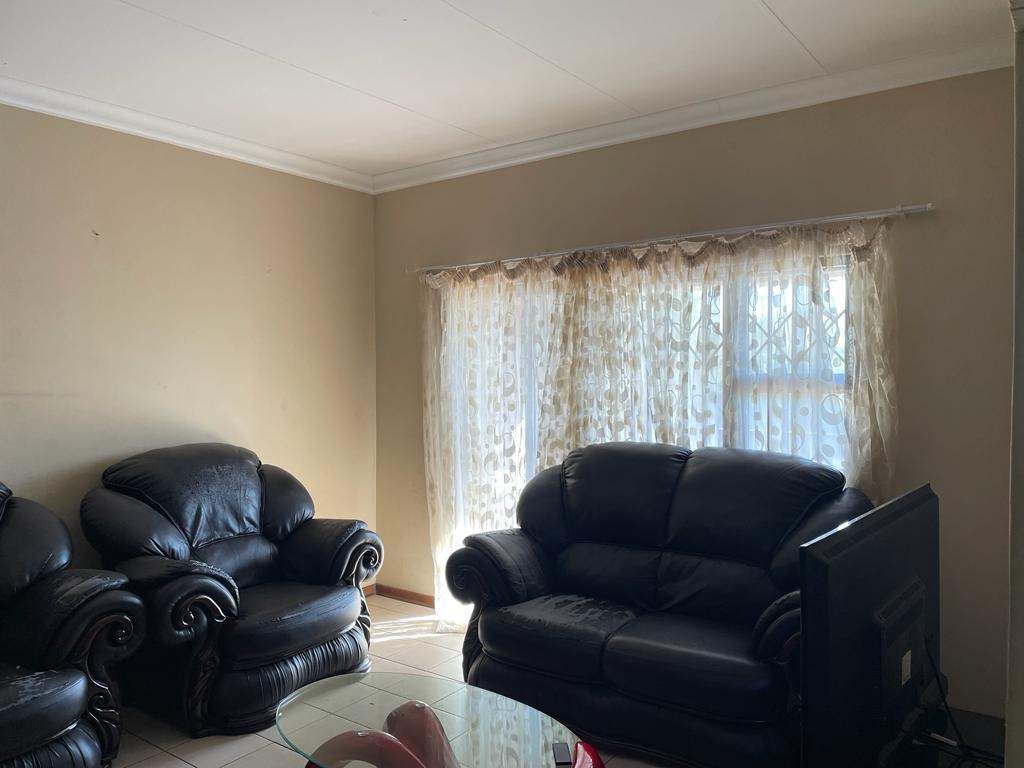 3 Bedroom Property for Sale in Waterval East North West